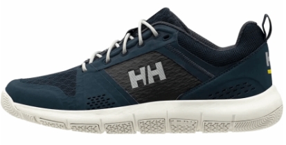 El camino con mis zapatillas Helly Hansen en las calles de Santiago